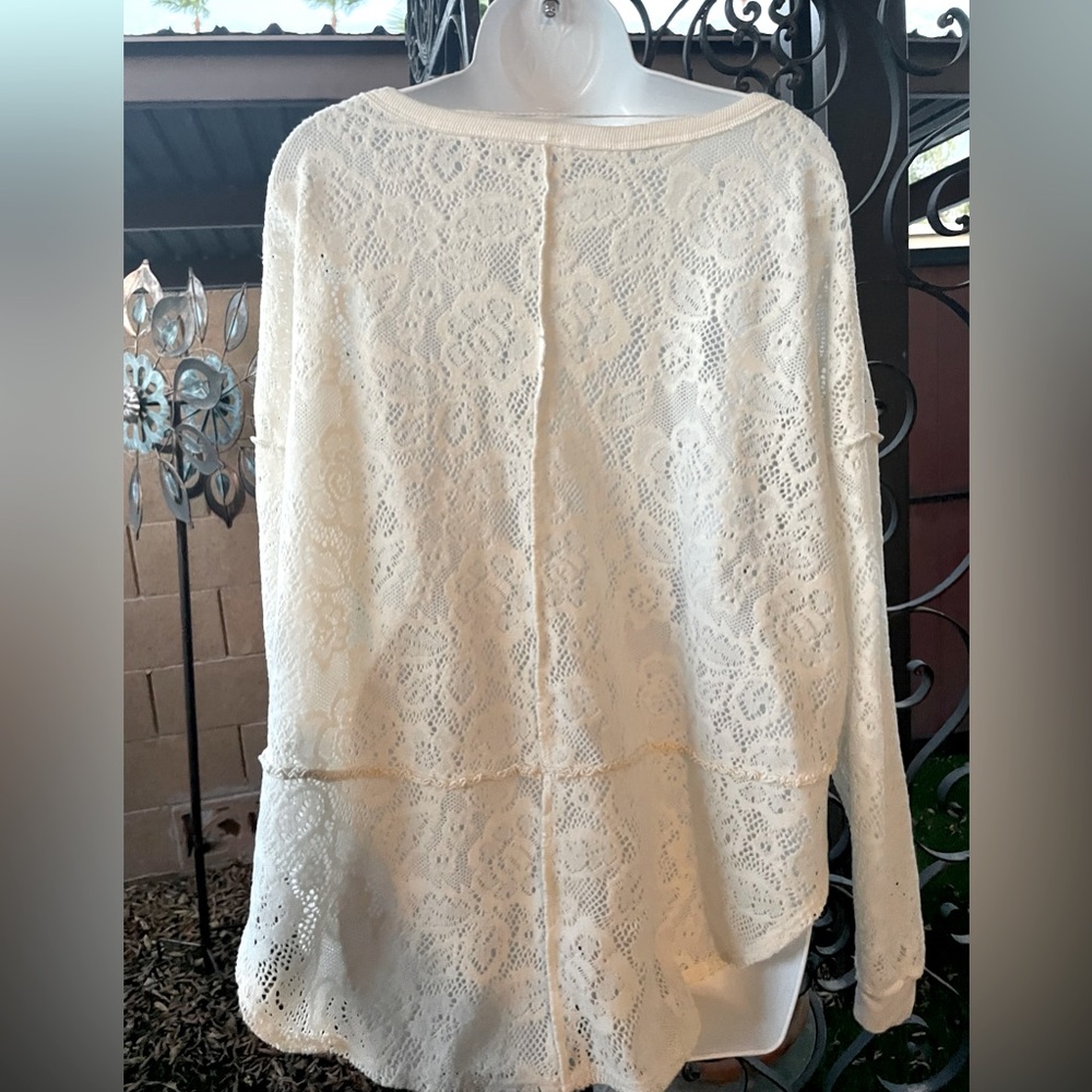 Free People Oversized Crochet Lace Eyelet Sweater Sweatshirt Long Sleeve Top S P - Picture 4 of 16